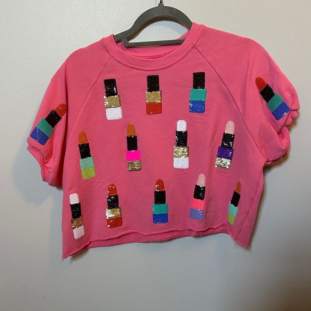 QUEEN OF SPARKLES Pink Sequin Lipstick Kids Sweatshirt. Size 2XL.